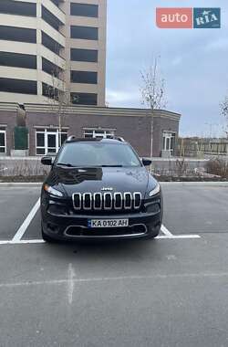 Внедорожник / Кроссовер Jeep Cherokee 2016 в Киеве