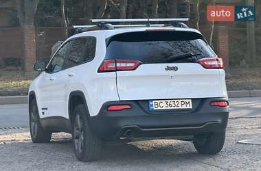 Внедорожник / Кроссовер Jeep Cherokee 2016 в Львове