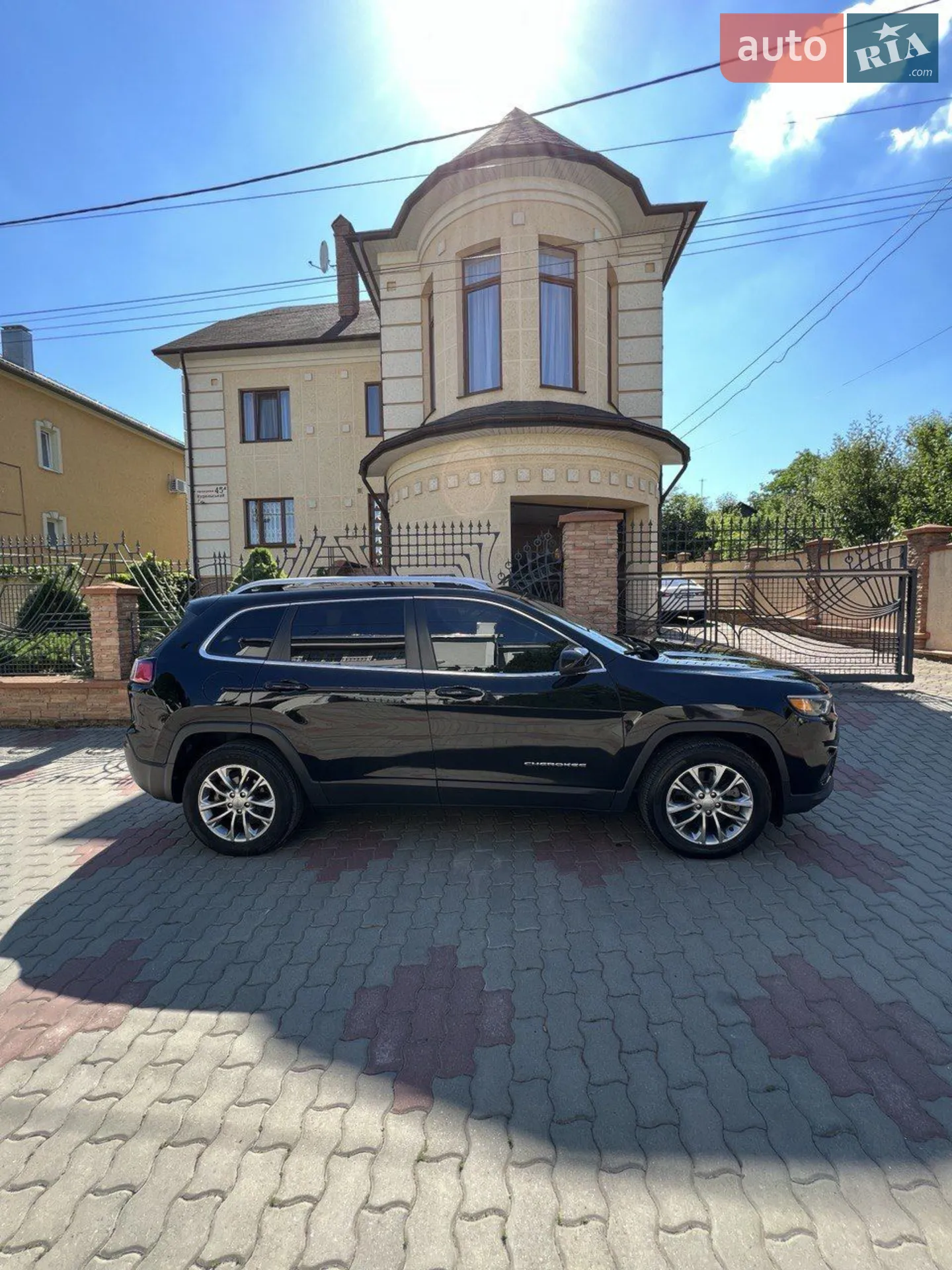 2018 Jeep Cherokee - мініатюра 13
