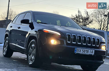 Внедорожник / Кроссовер Jeep Cherokee 2014 в Каменец-Подольском