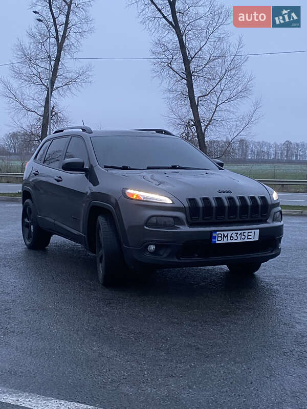 Внедорожник / Кроссовер Jeep Cherokee 2017 в Ромнах