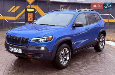 Внедорожник / Кроссовер Jeep Cherokee 2018 в Харькове