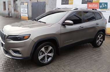 Позашляховик / Кросовер Jeep Cherokee 2018 в Києві