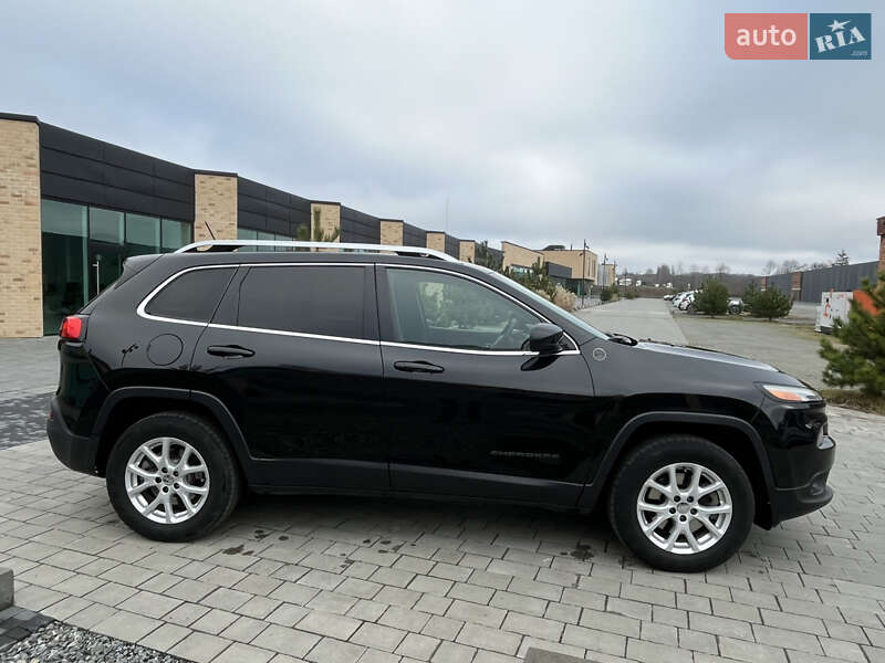 Внедорожник / Кроссовер Jeep Cherokee 2015 в Хмельницком фото 4 Внедорожник / Кроссовер Jeep Cherokee 2015 в Хмельницком