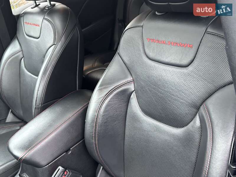 Позашляховик / Кросовер Jeep Cherokee 2018 в Києві