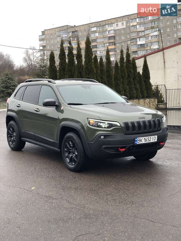 Позашляховик / Кросовер Jeep Cherokee 2021 в Рівному