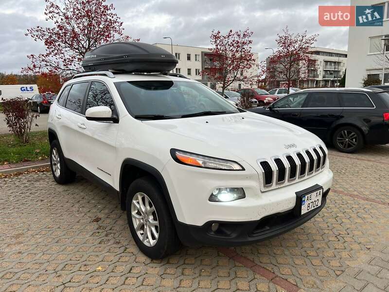 Внедорожник / Кроссовер Jeep Cherokee 2014 в Тернополе