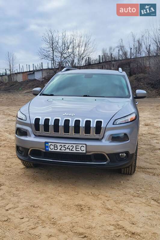 Позашляховик / Кросовер Jeep Cherokee 2016 в Чернігові