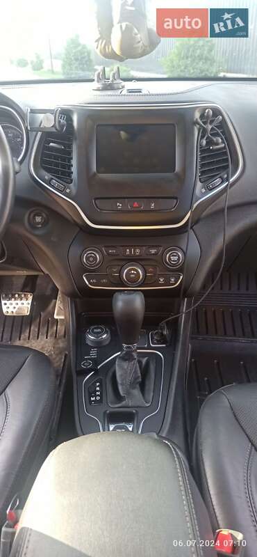 Позашляховик / Кросовер Jeep Cherokee 2020 в Копичинці