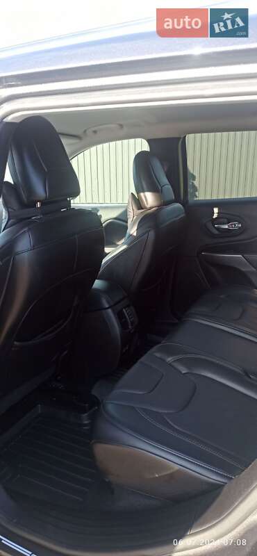 Позашляховик / Кросовер Jeep Cherokee 2020 в Копичинці