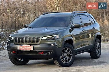 Внедорожник / Кроссовер Jeep Cherokee 2020 в Киеве