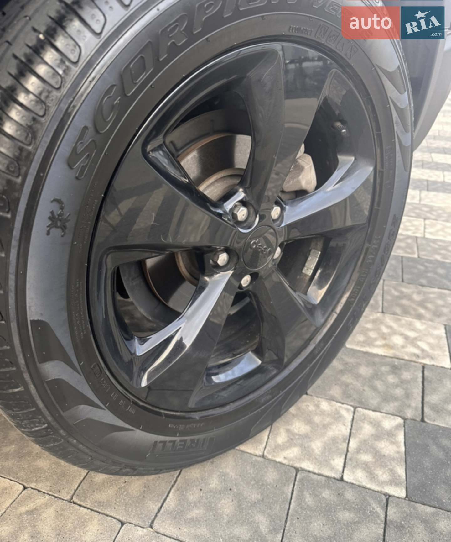 2019 Jeep Cherokee - мініатюра 9