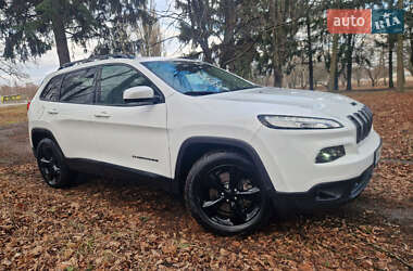 Внедорожник / Кроссовер Jeep Cherokee 2017 в Ромнах