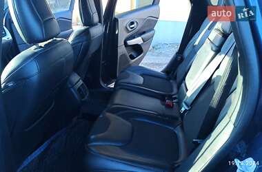 Внедорожник / Кроссовер Jeep Cherokee 2017 в 