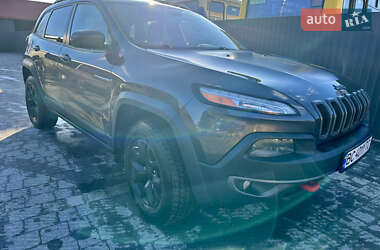 Внедорожник / Кроссовер Jeep Cherokee 2015 в Львове