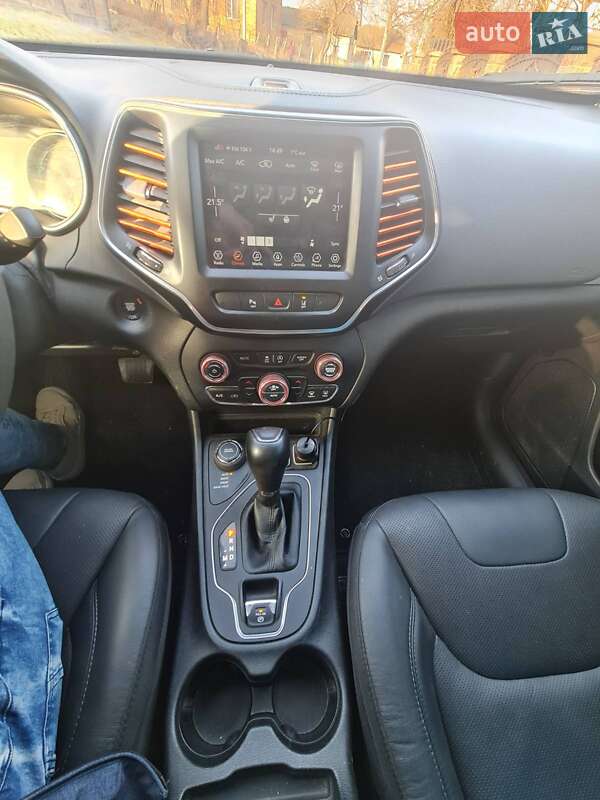 Позашляховик / Кросовер Jeep Cherokee 2021 в Тернополі