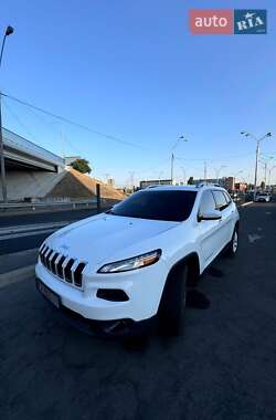 Позашляховик / Кросовер Jeep Cherokee 2016 в Києві