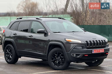 Внедорожник / Кроссовер Jeep Cherokee 2017 в Дубно