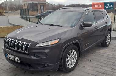 Внедорожник / Кроссовер Jeep Cherokee 2014 в 