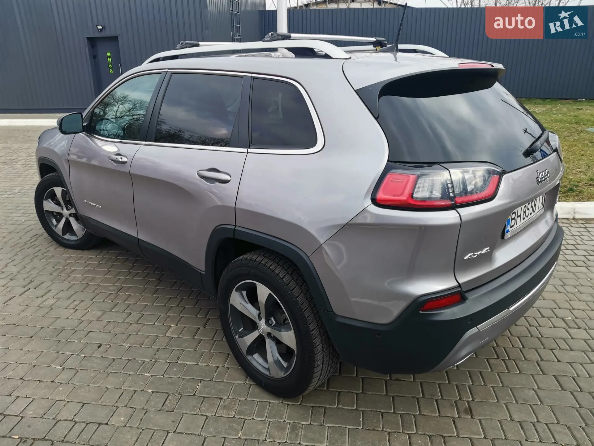 2018 Jeep Cherokee - мініатюра 6