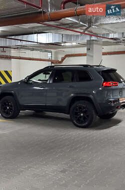 Позашляховик / Кросовер Jeep Cherokee 2014 в Одесі