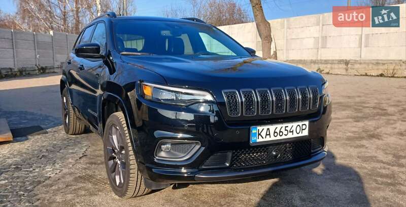 Внедорожник / Кроссовер Jeep Cherokee 2020 в Киеве