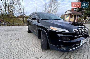 Внедорожник / Кроссовер Jeep Cherokee 2014 в 