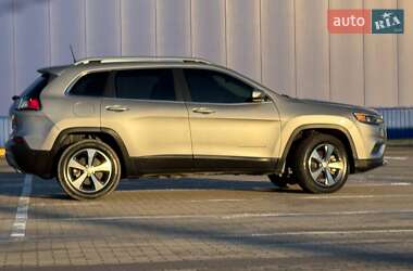 Внедорожник / Кроссовер Jeep Cherokee 2020 в Сумах