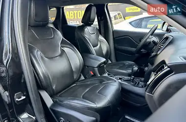 Jeep Cherokee 2021