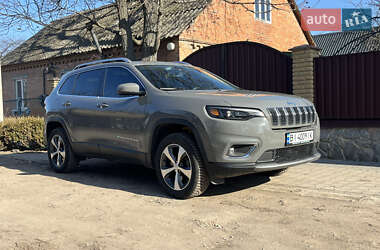 Внедорожник / Кроссовер Jeep Cherokee 2019 в Полтаве