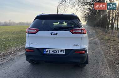 Внедорожник / Кроссовер Jeep Cherokee 2016 в 