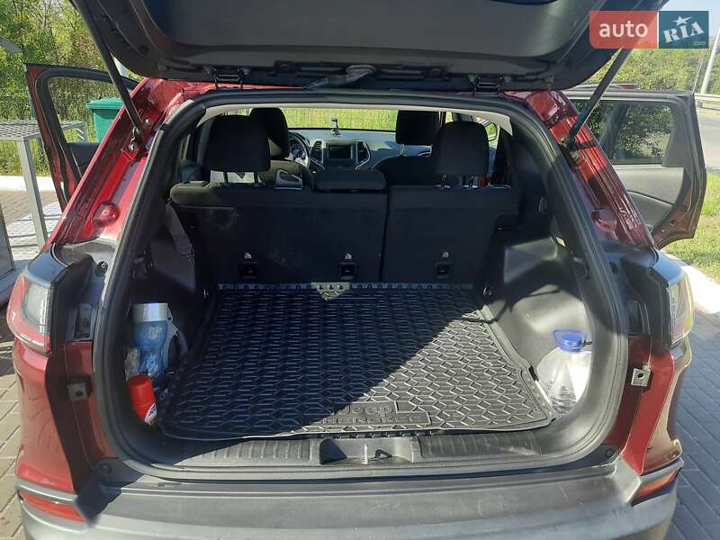 Внедорожник / Кроссовер Jeep Cherokee 2019 в Ужгороде фото 6 Внедорожник / Кроссовер Jeep Cherokee 2019 в Ужгороде