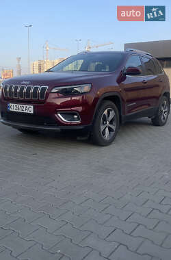 Внедорожник / Кроссовер Jeep Cherokee 2018 в Киеве