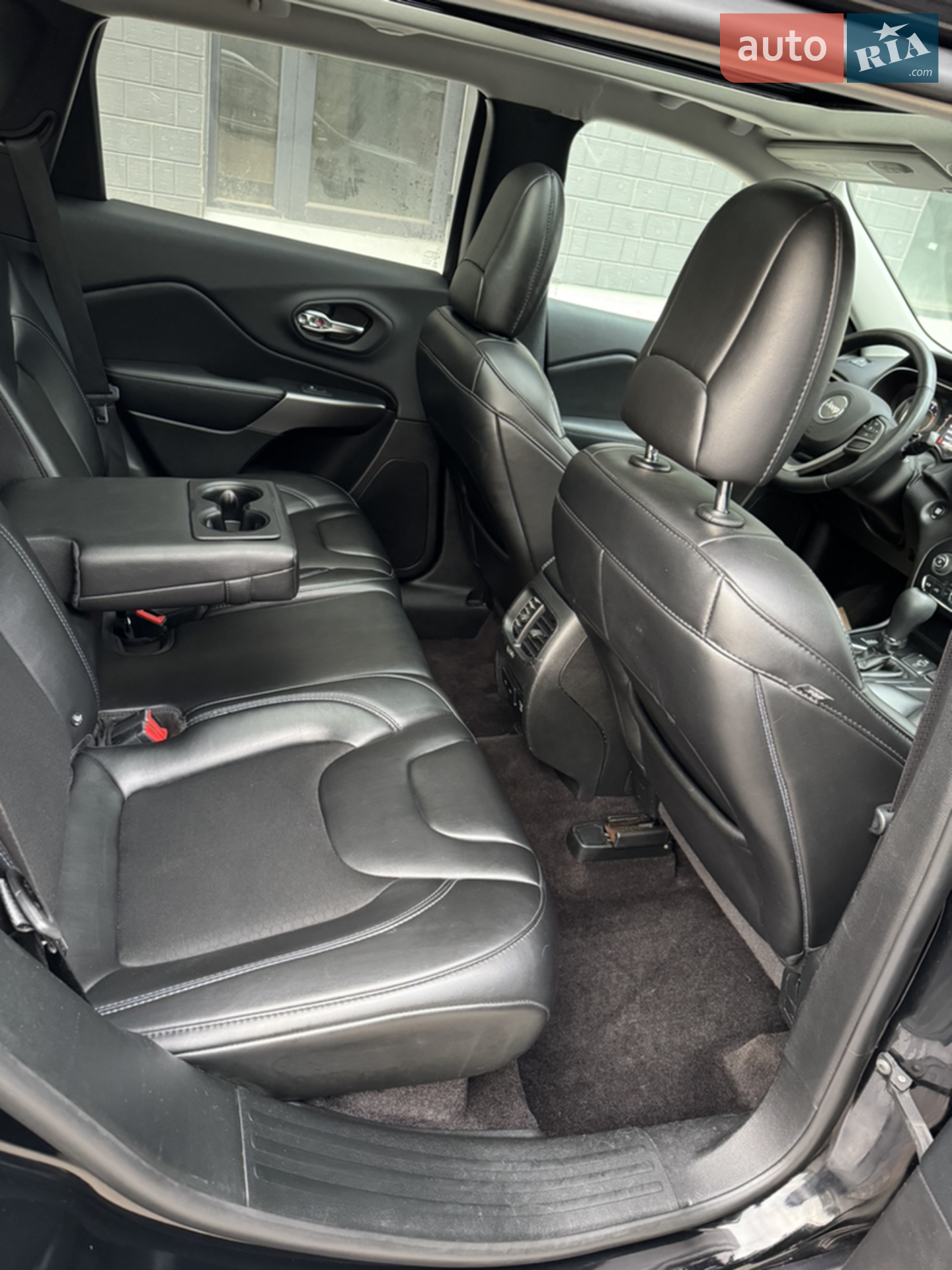 2018 Jeep Cherokee - мініатюра 23