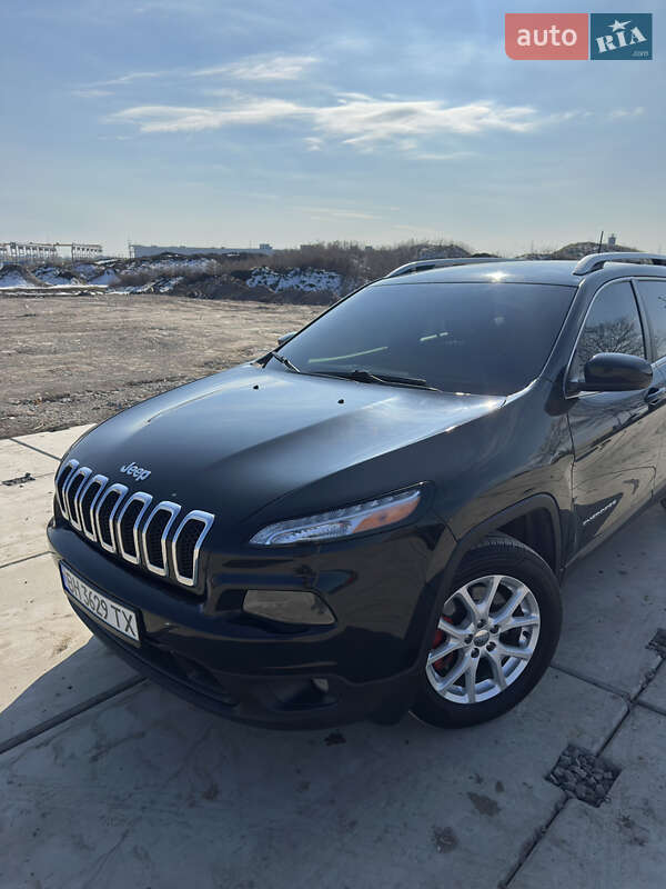 Внедорожник / Кроссовер Jeep Cherokee 2016 в Одессе