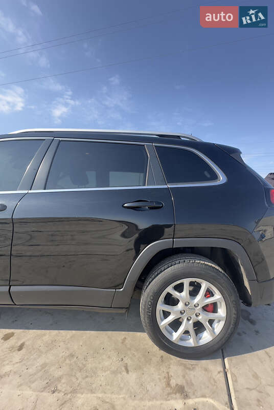 Внедорожник / Кроссовер Jeep Cherokee 2016 в Одессе