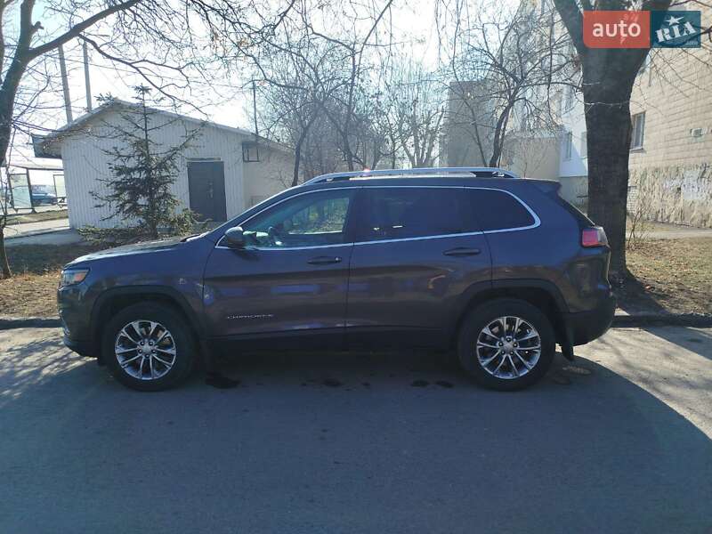 Внедорожник / Кроссовер Jeep Cherokee 2018 в Тернополе