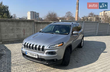 Внедорожник / Кроссовер Jeep Cherokee 2016 в Луцке