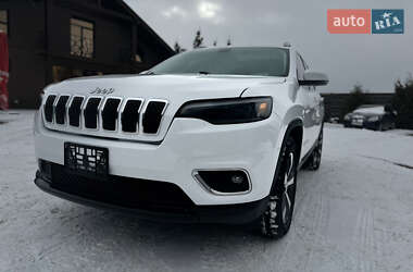 Внедорожник / Кроссовер Jeep Cherokee 2018 в 