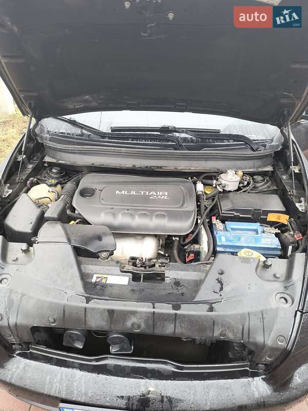 Внедорожник / Кроссовер Jeep Cherokee 2014 в Хмельницком