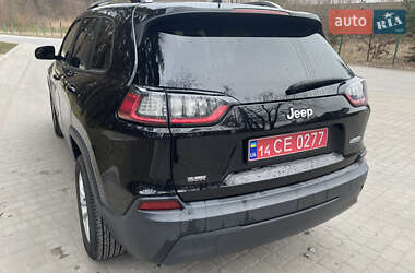Внедорожник / Кроссовер Jeep Cherokee 2020 в 