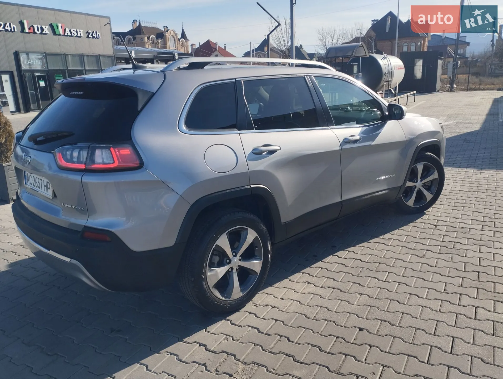 Jeep Cherokee 2018 VIN 1C4PJLDB1KD356946 фото оголошення 7 з 16
