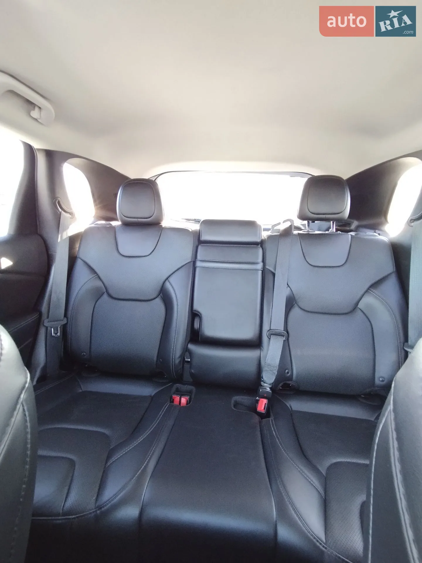 Jeep Cherokee 2018 VIN 1C4PJLDB1KD356946 фото оголошення 13 з 16