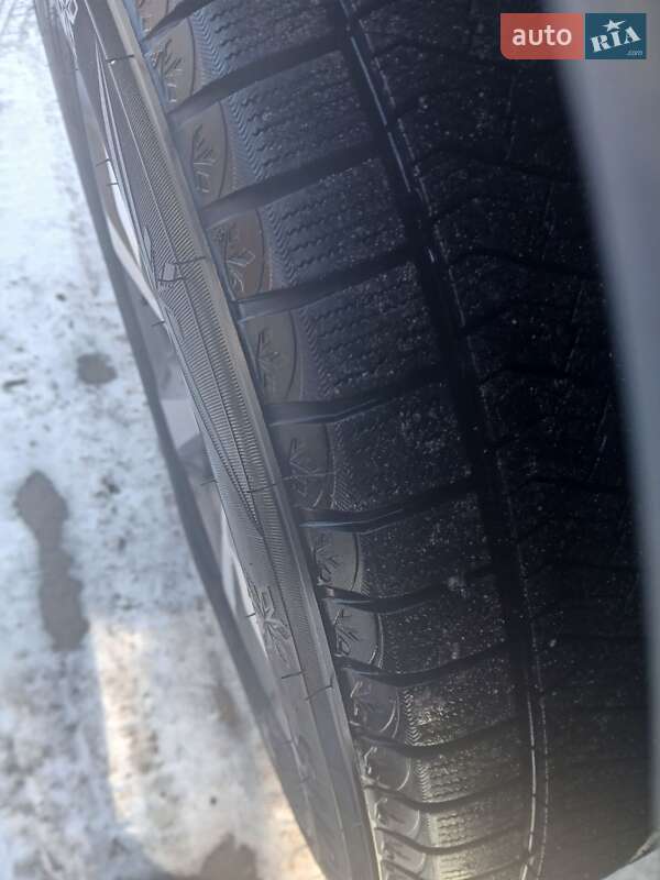 Позашляховик / Кросовер Jeep Cherokee 2020 в Ромнах