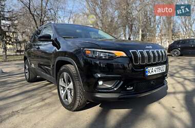 Внедорожник / Кроссовер Jeep Cherokee 2020 в Киеве