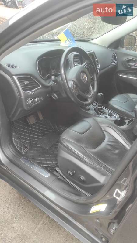 Позашляховик / Кросовер Jeep Cherokee 2019 в Полтаві