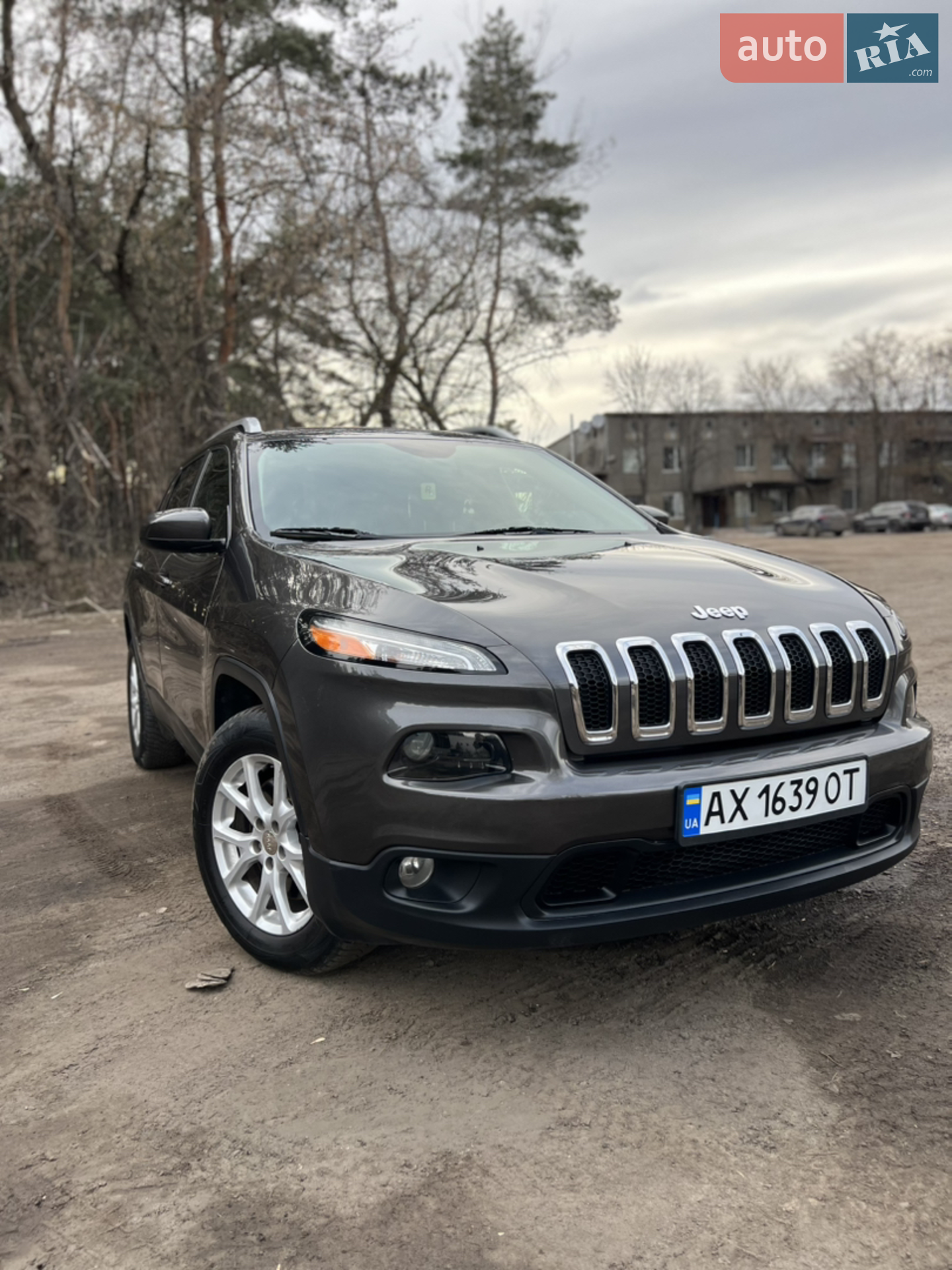 2016 Jeep Cherokee - мініатюра 2