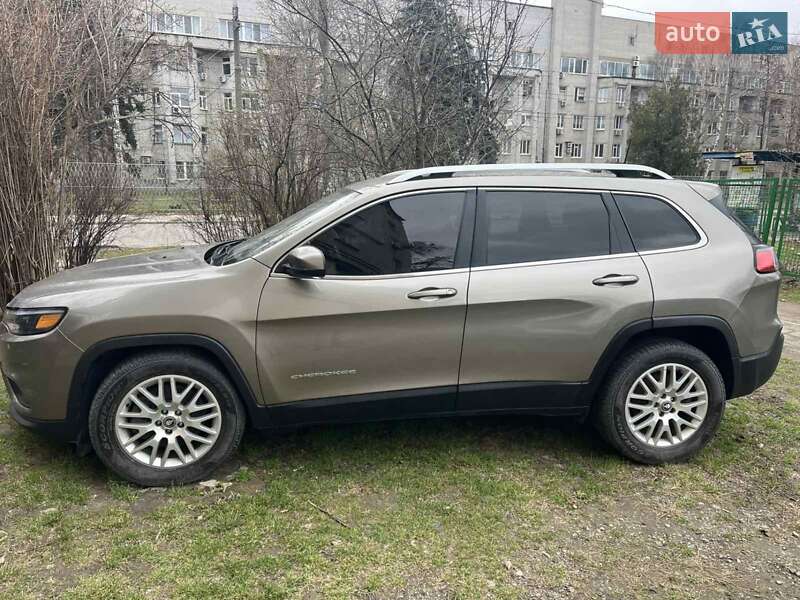Jeep Cherokee 2018