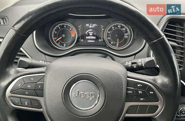 Внедорожник / Кроссовер Jeep Cherokee 2019 в Василькове