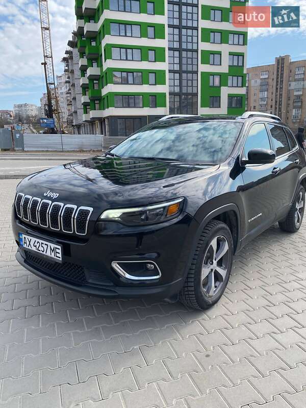 Внедорожник / Кроссовер Jeep Cherokee 2018 в Тернополе